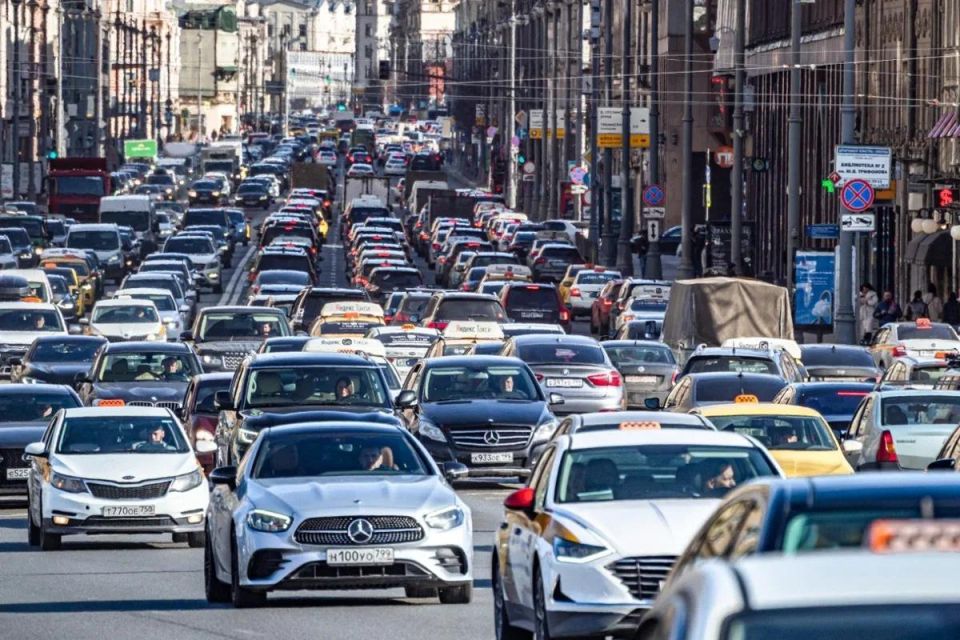 С 1 апреля автомобили в России могут подорожать еще на 40% из-за новых правил утильсбора