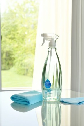 Идеальное средство для мытья стекол: шаг к кристальной чистоте
