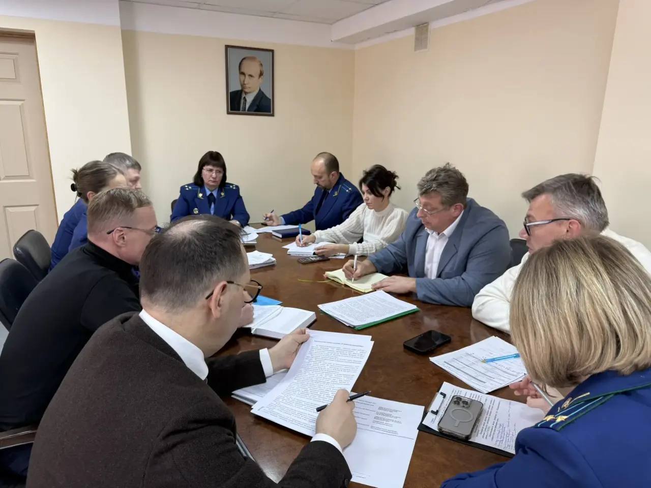 Прокуратурой организована проверка по факту невыплаты заработной платы работникам АО Камчатскгражданпроект