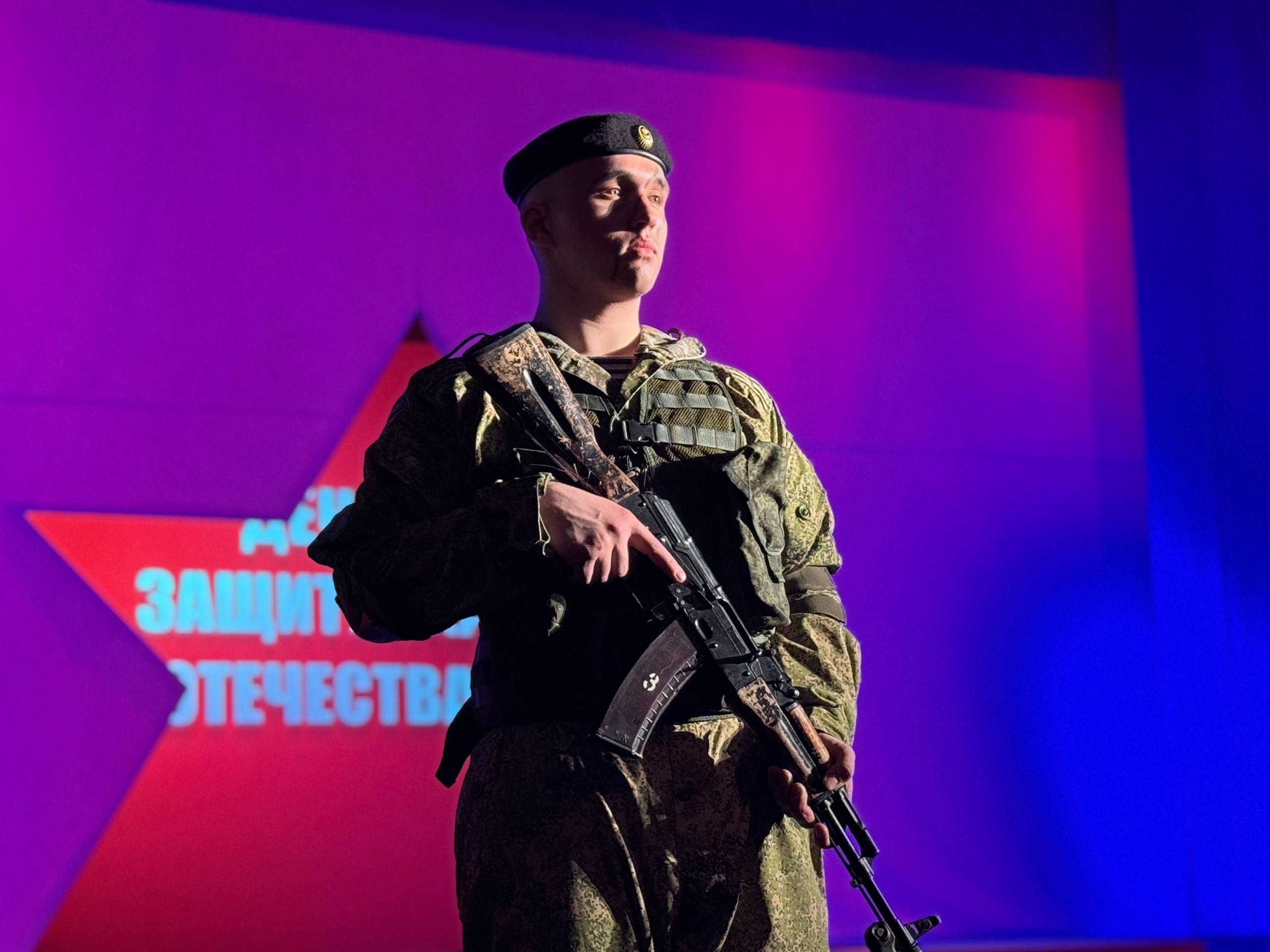 Концерт посвященный Дню защитника Отечества, прошел в Петропавловске-Камчатском Концерт посвященный Дню защитника Отечества, прошел в Петропавловске-Камчатском