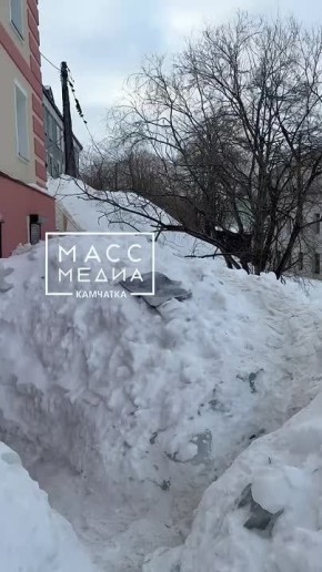 Как дойти до Аллеи Флота и не переломать ноги?