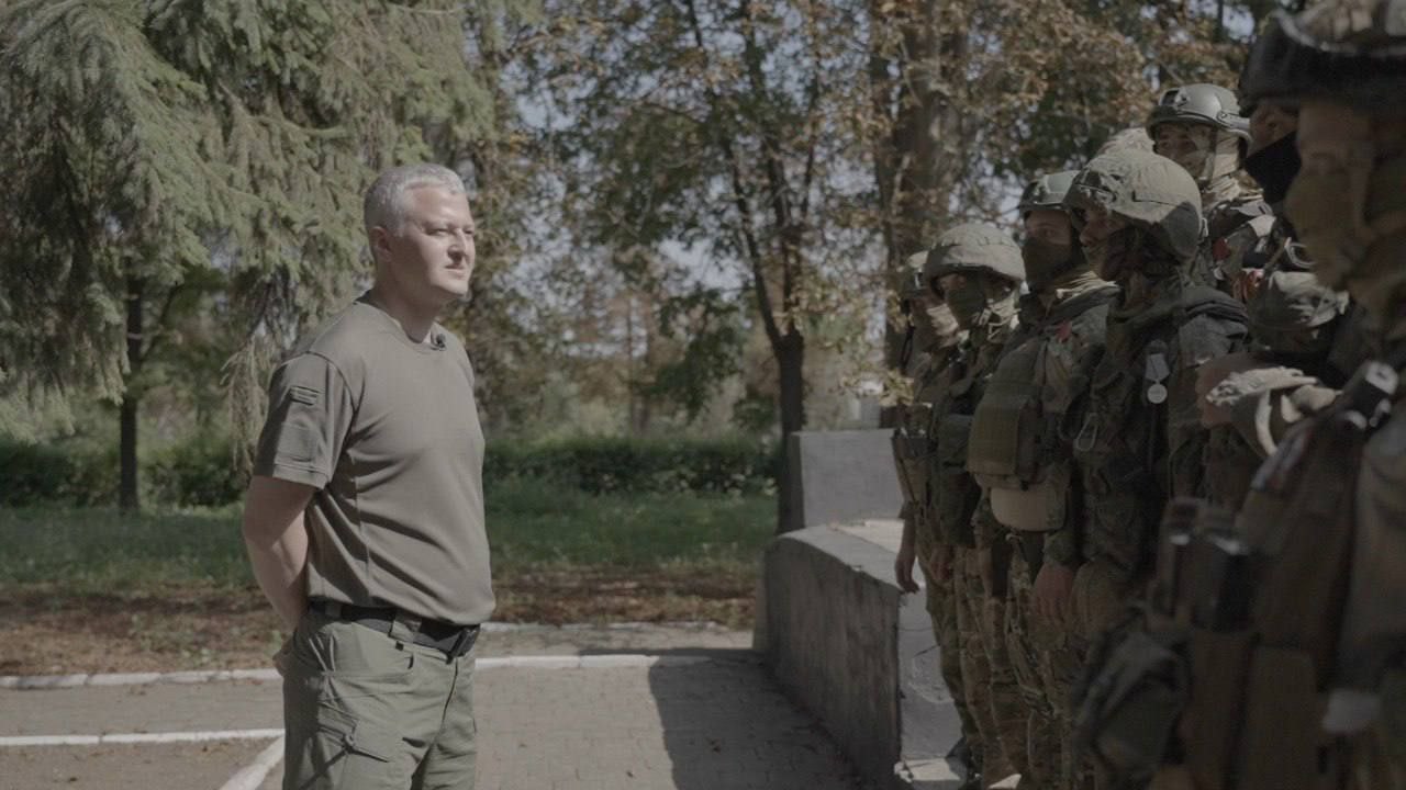 «Мы очень ждём вас дома с Победой!»: губернатор Камчатского края Владимир Солодов поздравил защитников Отечества «Мы очень ждём вас дома с Победой!»: губернатор Камчатского края Владимир Солодов поздравил защитников Отечества