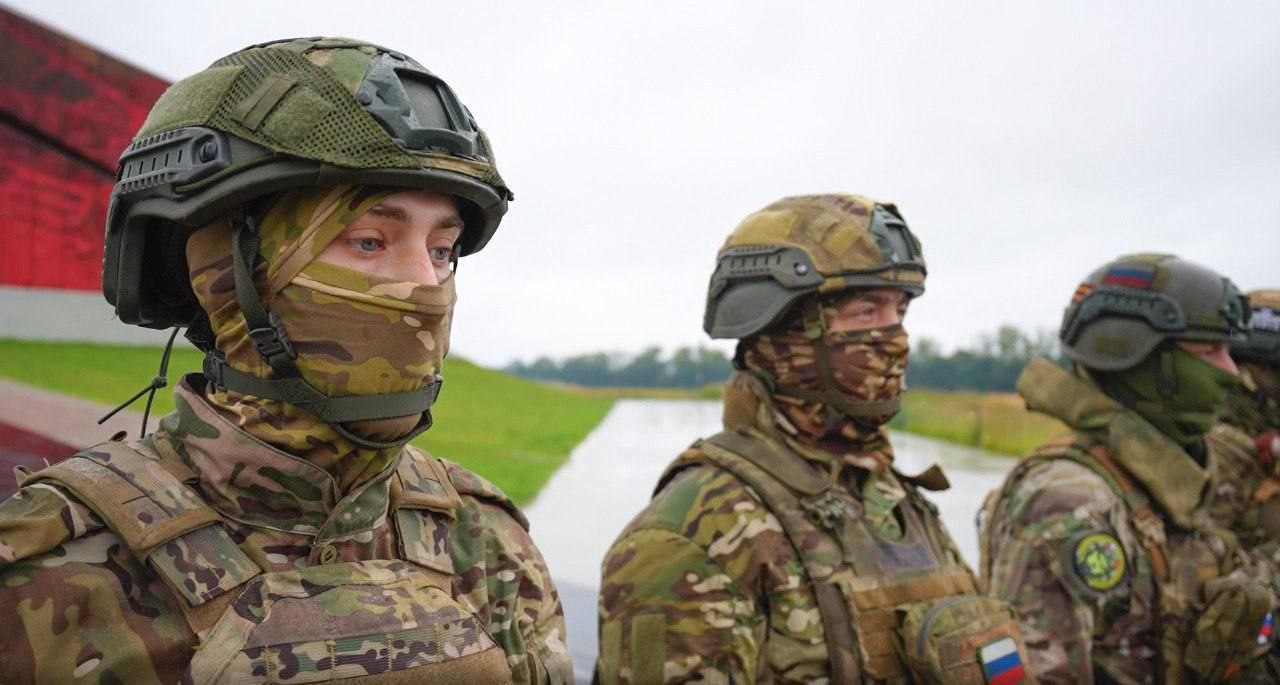 «Мы очень ждём вас дома с Победой!»: губернатор Камчатского края Владимир Солодов поздравил защитников Отечества «Мы очень ждём вас дома с Победой!»: губернатор Камчатского края Владимир Солодов поздравил защитников Отечества