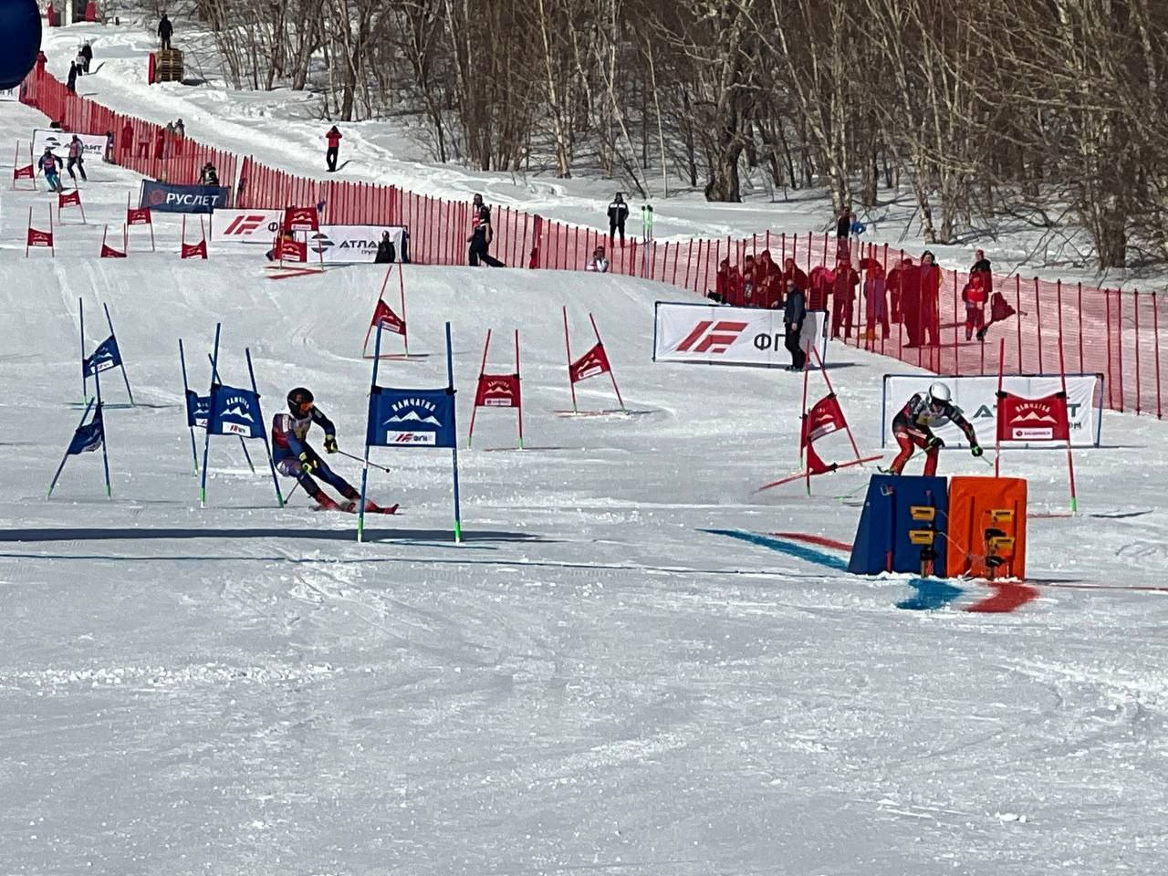 Камчатка стала серебряным призёром Чемпионата России по горнолыжному спорту Камчатка стала серебряным призёром Чемпионата России по горнолыжному спорту