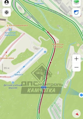 Со всех сторон путь в Ленинский район заблокирован большой и долгой пробкой