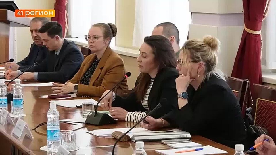 ������� ��������������� ���������� �� 10 ��������� � ����� �������� ����������� � ������������� ��������������