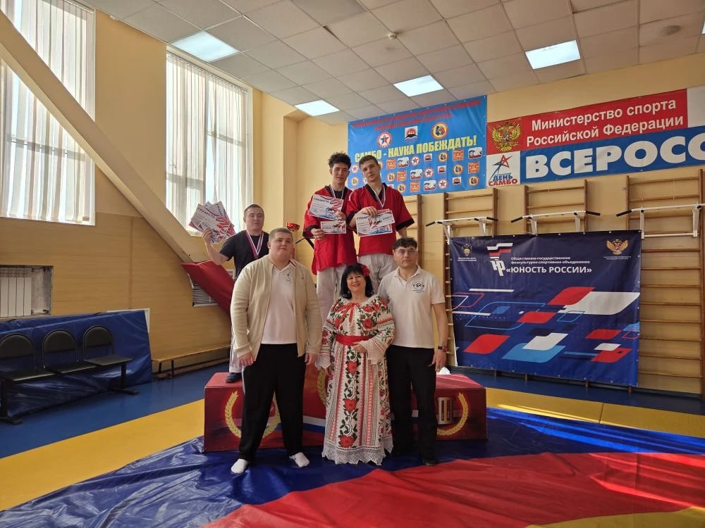 На Камчатке определили лучших борцов на поясах среди студенческой молодежи На Камчатке определили лучших борцов на поясах среди студенческой молодежи