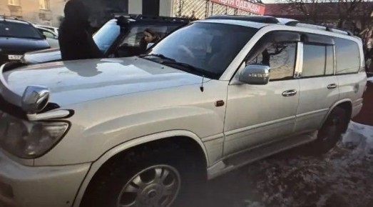 Приставы выставили на торги автопарк из иномарок должников на Камчатке