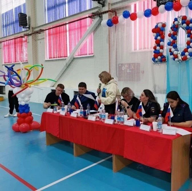 Офицер следственного управления приняла участие в интеллектуально-спортивном конкурсе с учащимися образовательных учреждений Офицер следственного управления приняла участие в интеллектуально-спортивном конкурсе с учащимися образовательных учреждений