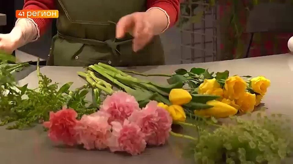 Успеть к 8 марта: камчатские флористы работают в режиме нон-стоп•Без комментариев