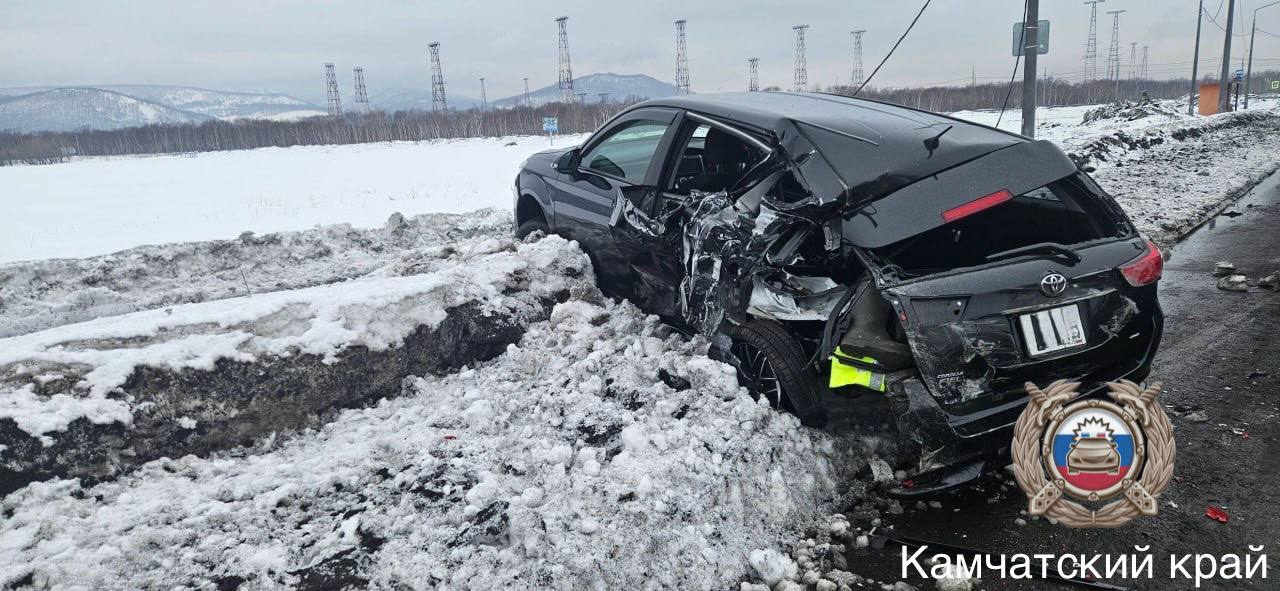Водители получили травмы в ДТП с участием пассажирского автобуса Водители получили травмы в ДТП с участием пассажирского автобуса