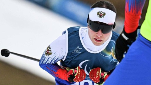 Наши российские спортсмены продолжают доминировать на Играх в Италии! Копилка сборной пополнилась сразу двумя высшими наградами за один день