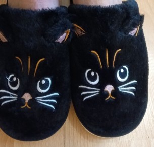 Как купить стильные тапочки с доставкой из Китая и что важно знать перед заказом