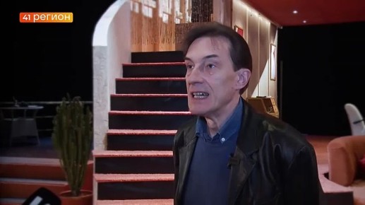 Руководитель Драмтеатра Алексей Казаков поздравил жителей Камчатки с Международным днём театра • Прямая речь
