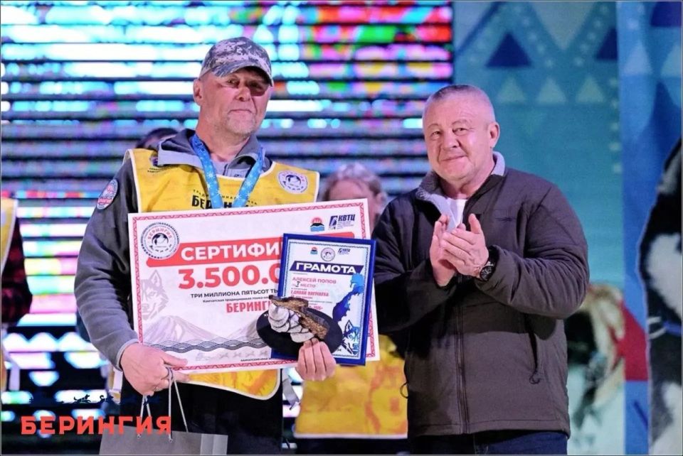 Алексей Попов стал победителем гонки на собачьих упряжках «Берингия-2026»