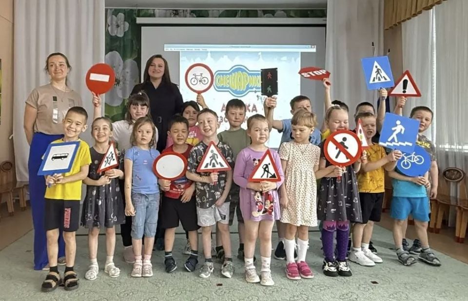 В рамках работы по профилактике детского дорожно-транспортного травматизма инспектор по пропаганде безопасности дорожного движения отдела Госавтоинспекции ОМВД России по Елизовскому району лейтенант полиции Екатерина...