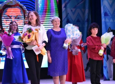 � ����-��������� �������� 100-����� ������