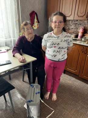 Избиратели старшего поколения участвуют в голосовании на муниципальных выборах, назначенных на 5 апреля