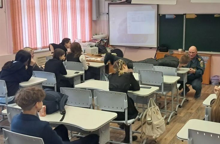 Не выходи на тонкий лёд: урок безопасности для школьников провели в Петропавловске