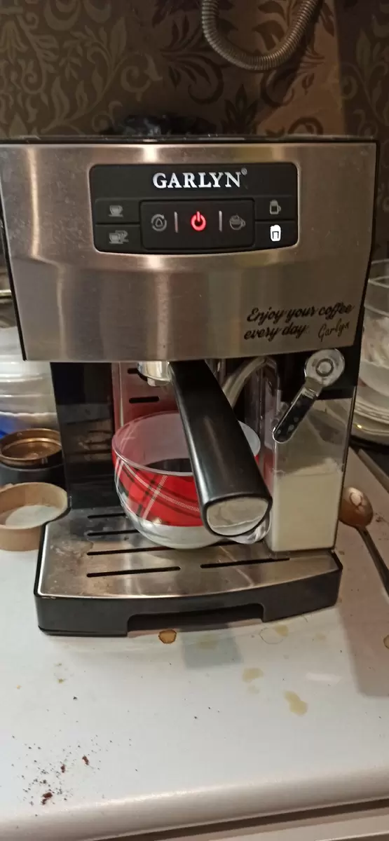 Обзор кофемашины Garlin L 70: как она завоевала популярность за год использования