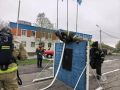 Камчатские спасатели проверили профессионализм в конкурсе газодымозащитников