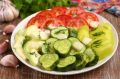 Секреты хрустящих малосольных овощей: просто, быстро и вкусно