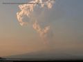 4 июля 08:40 на вулкане Шивелуч произошёл пепловый выброс