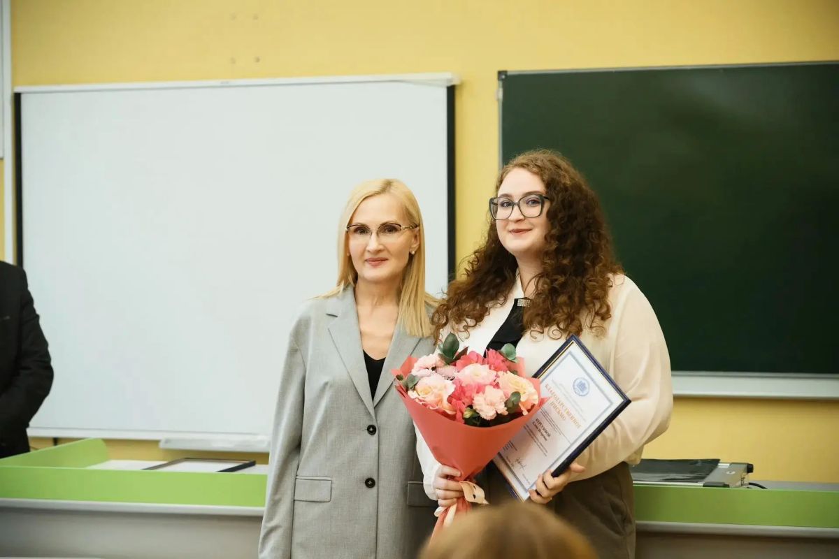 Ирина Яровая встретилась с врачами самого масштабного медицинского десанта, работавшего на Камчатке благодаря нашему депутату Ирина Яровая встретилась с врачами самого масштабного медицинского десанта, работавшего на Камчатке благодаря нашему депутату