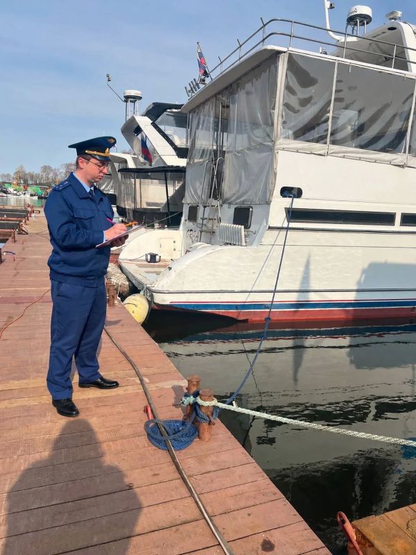 На Камчатке в период навигации проводятся рейды в акватории морского порта Петропавловск-Камчатский