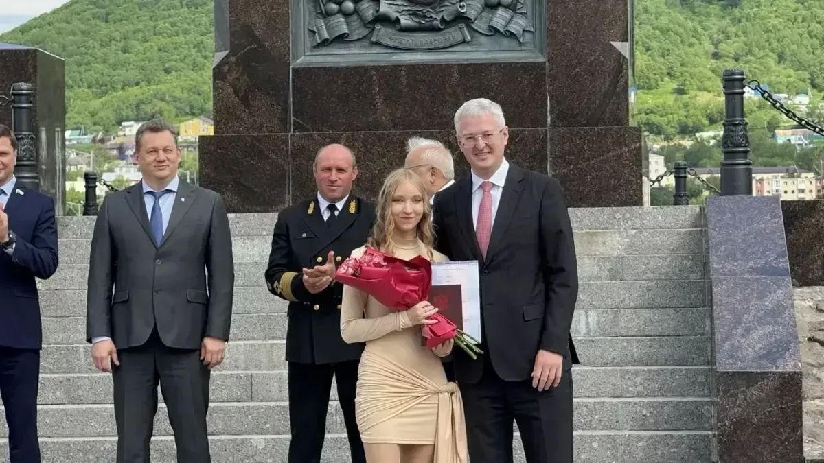 В краевой столице состоялась торжественная церемония выпуска студентов КамчатГТУ В краевой столице состоялась торжественная церемония выпуска студентов КамчатГТУ