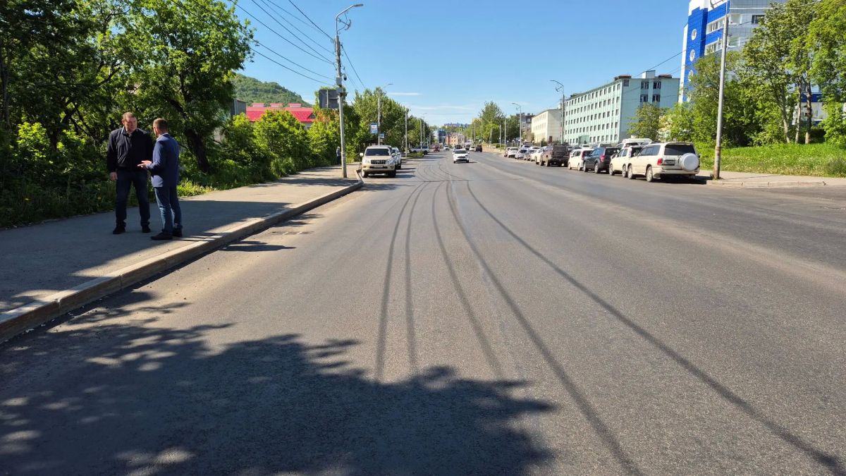 Ремонт дороги на проспекте Рыбаков полностью завершён Ремонт дороги на проспекте Рыбаков полностью завершён