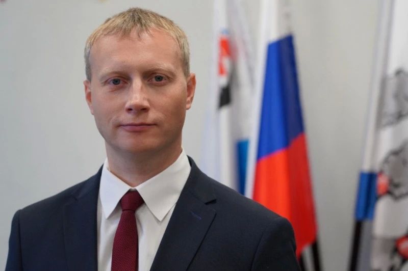Яна Лантратова: Поздравляю с днём рождения Уполномоченного по правам человека в Камчатском крае Евгения Беляева!