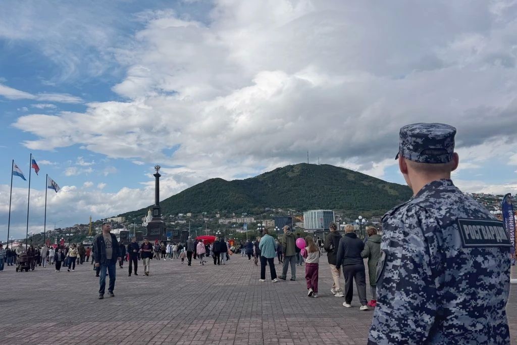Росгвардия обеспечила безопасность на праздновании Дней города в Петропавловске-Камчатском и Уссурийске Росгвардия обеспечила безопасность на праздновании Дней города в Петропавловске-Камчатском и Уссурийске