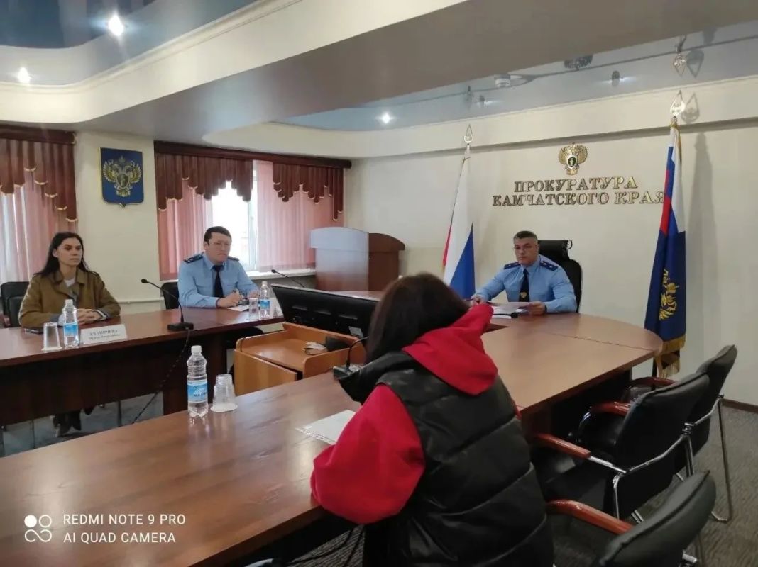 Первый заместитель прокурора края провел личный прием жителей региона Первый заместитель прокурора края провел личный прием жителей региона