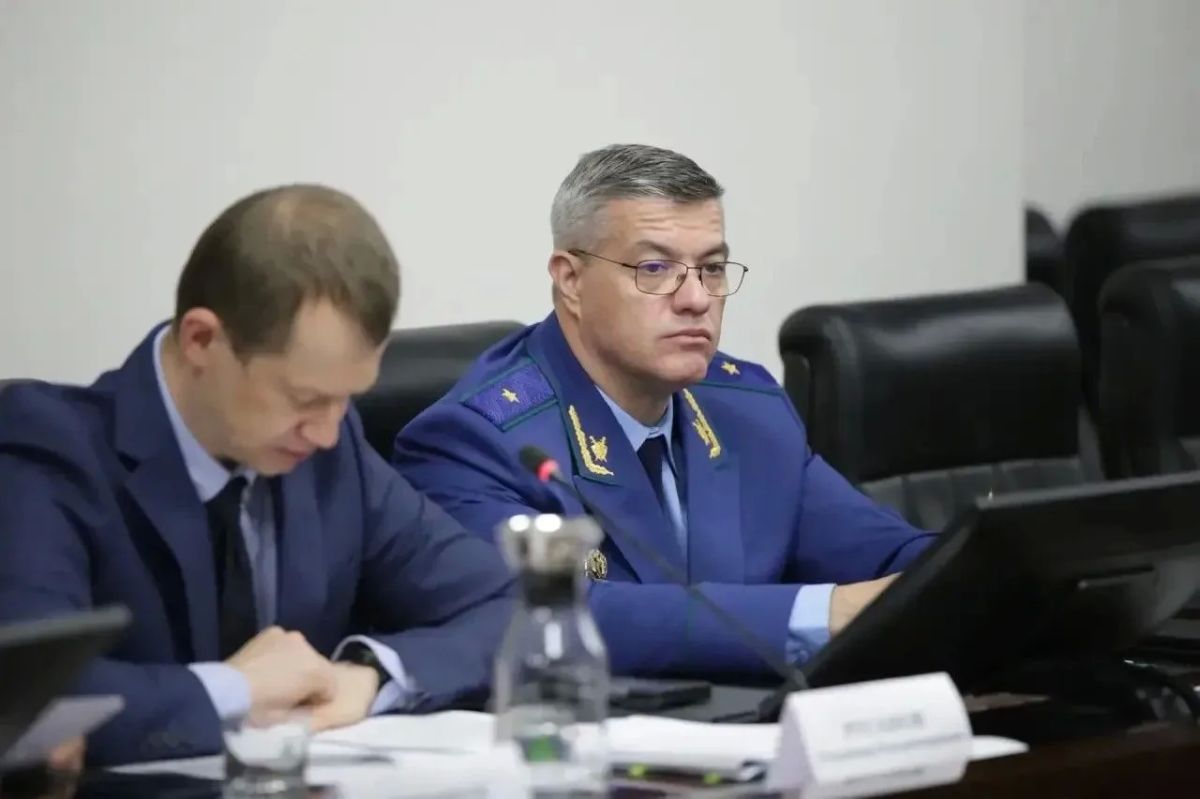 По инициативе прокуратуры Законодательным Собранием региона принято два законопроекта По инициативе прокуратуры Законодательным Собранием региона принято два законопроекта