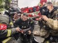 Камчатские пожарные отработали спасение людей из горящего бизнес-центра