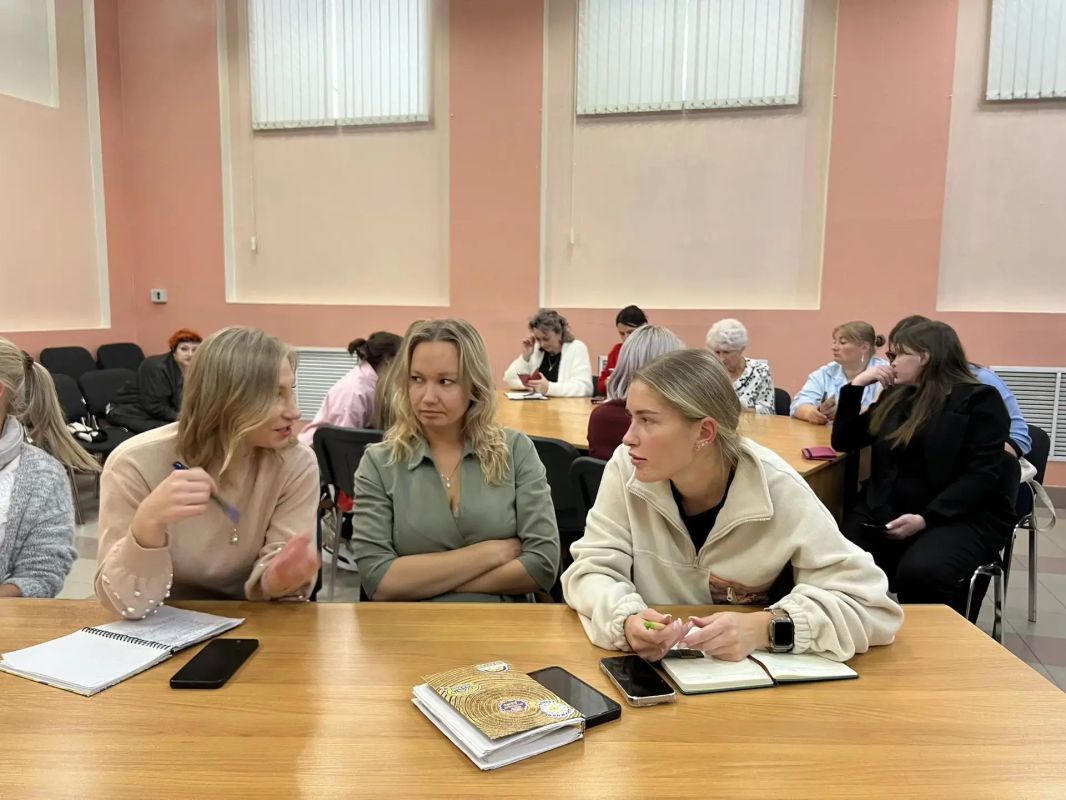 В Петропавловске-Камчатском для педагогов провели семинар по безопасности подростков в сети В Петропавловске-Камчатском для педагогов провели семинар по безопасности подростков в сети