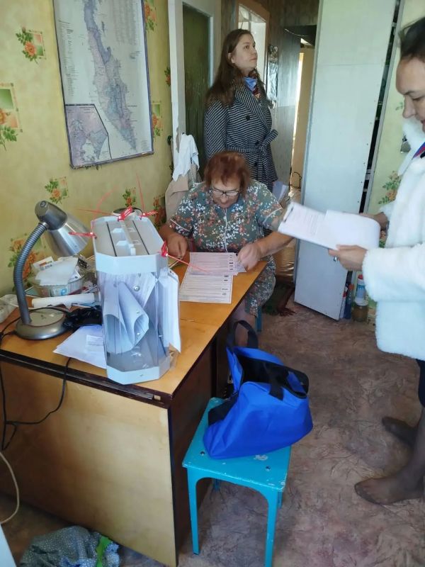 Голосования на дому. В Камчатском крае продолжается прием заявлений для голосования на дому Голосования на дому. В Камчатском крае продолжается прием заявлений для голосования на дому