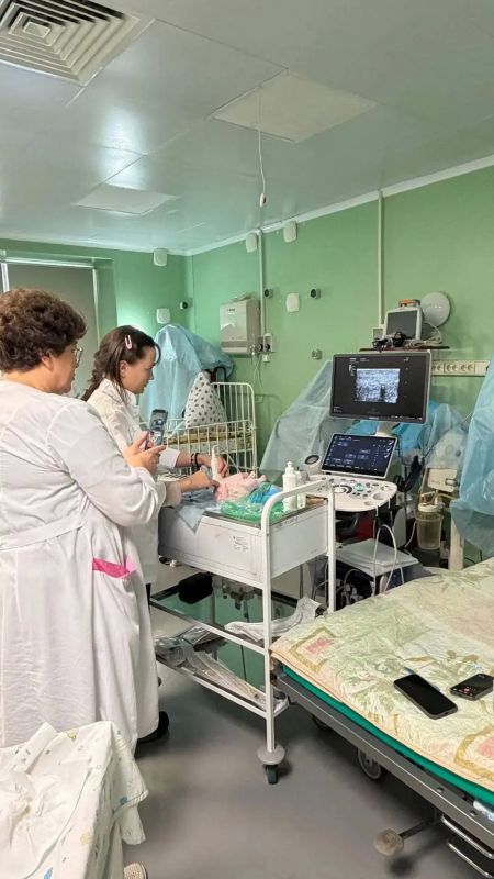 В Краевой детской больнице осваивают передовые ультразвуковые технологии В Краевой детской больнице осваивают передовые ультразвуковые технологии