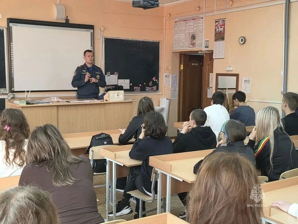 Открытые уроки по основам безопасности жизнедеятельности проходят в образовательных учреждениях Камчатского края Открытые уроки по основам безопасности жизнедеятельности проходят в образовательных учреждениях Камчатского края
