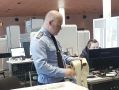 Излишки красной икры не пустили на рейсы с Камчатки