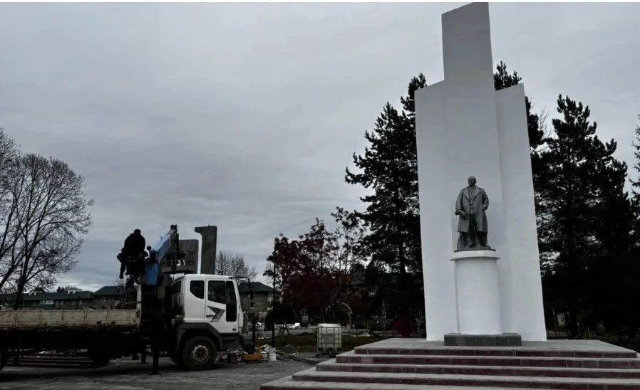 В Милькове завершается благоустройство площади Ленина