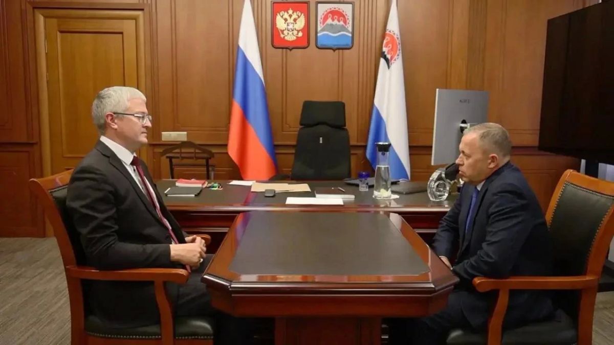 Глава региона Владимир Солодов предложил Николаю Сепко возглавить Министерство по чрезвычайным ситуациям Камчатского края
