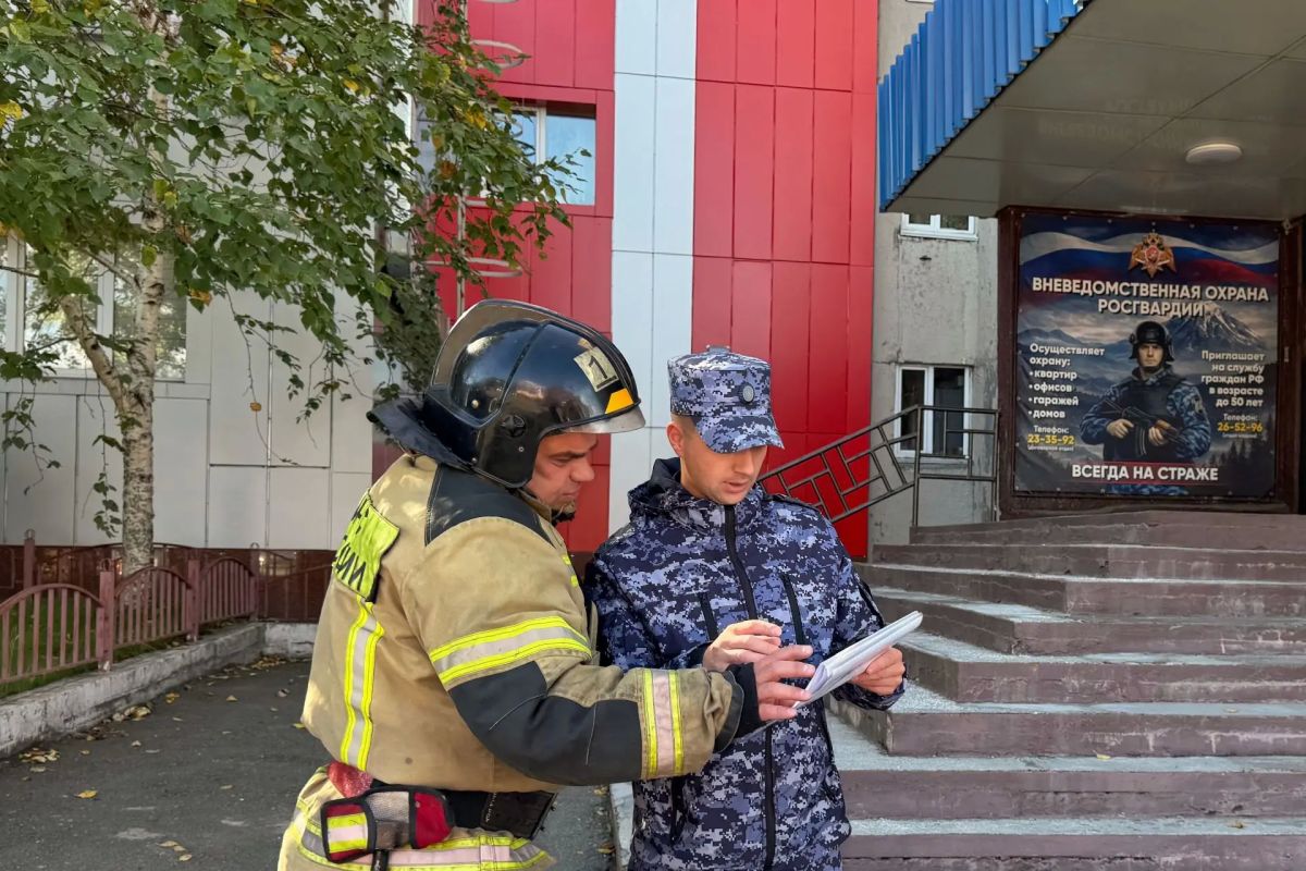 На Камчатке прошли совместные учения Росгвардии и МЧС по ликвидации пожара