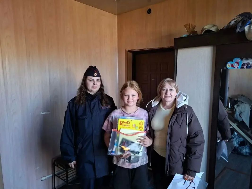 На Камчатке подведены итоги акции «Помоги пойти учиться» На Камчатке подведены итоги акции «Помоги пойти учиться»