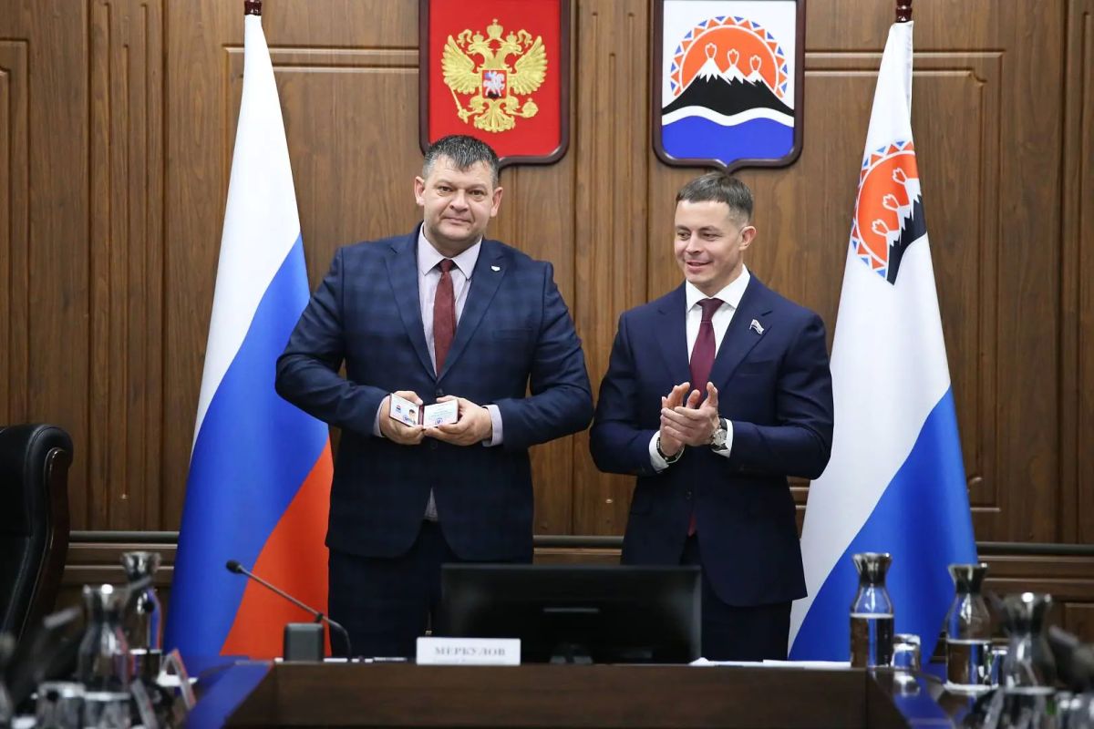 В Заксобрании Камчатки назвали руководителей комитетов В Заксобрании Камчатки назвали руководителей комитетов