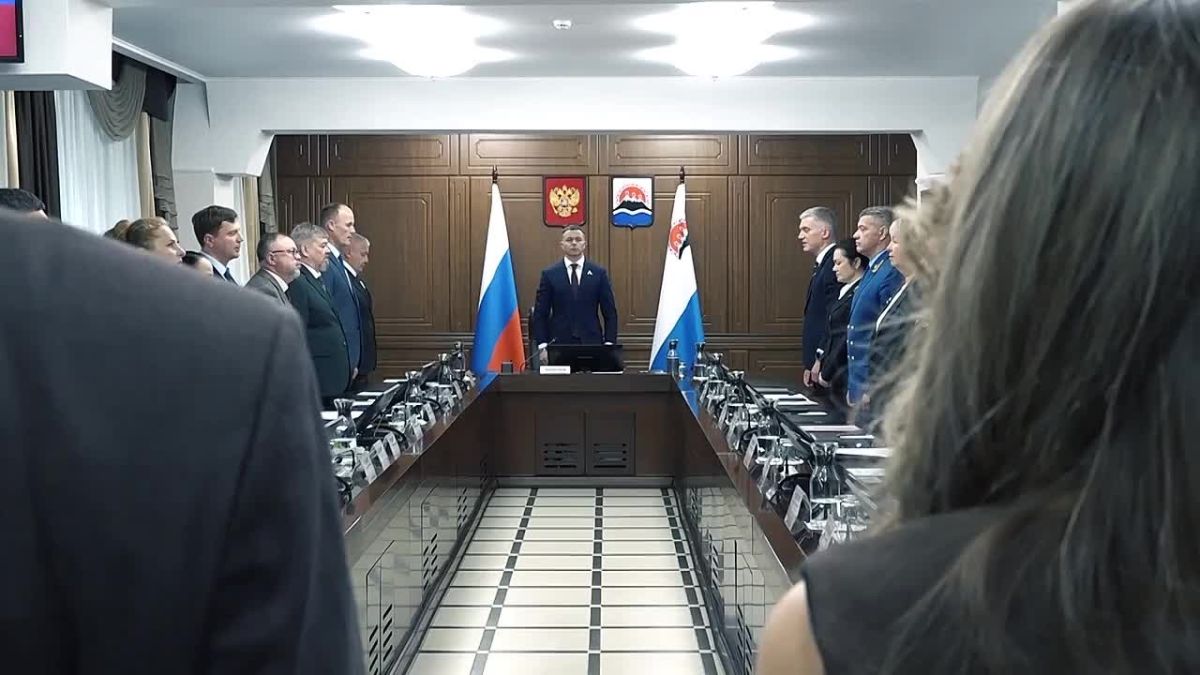Сергей Меркулов прокомментировал итоги второй сессии Законодательного Собрания Камчатского края 5-го созыва, на которой были избраны председатели профильных комитетов Заксобрания и их заместители