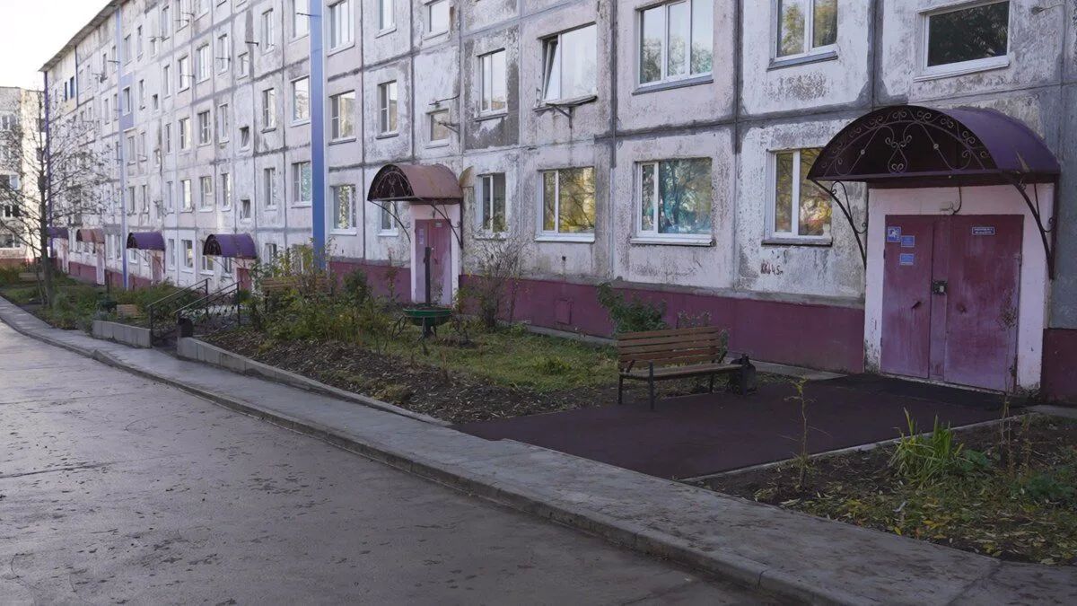 «Губернаторский контроль» проверил дворы по программе «Дальневосточные дворы»