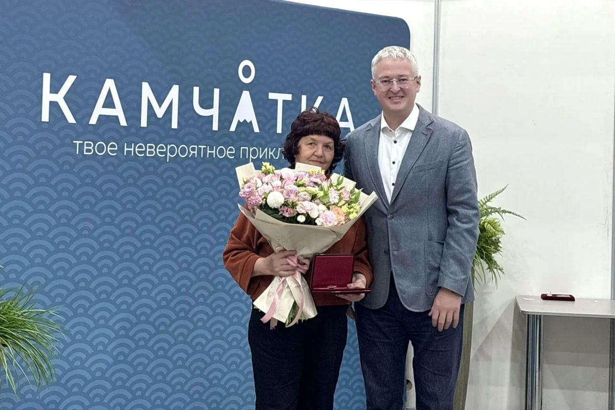 На Камчатке наградили лучших представителей туристической отрасли На Камчатке наградили лучших представителей туристической отрасли