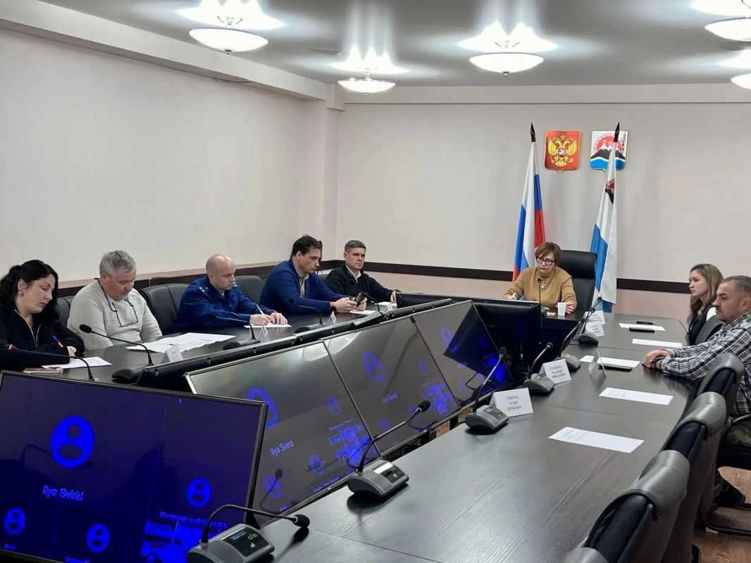 Спасать, а не ждать: на Камчатке создадут команду помощи морским млекопитающим Спасать, а не ждать: на Камчатке создадут команду помощи морским млекопитающим